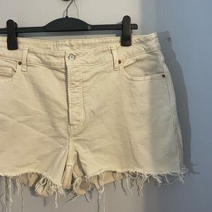 NWOT Old Navy High Rise OG Straight Off White Denim Shorts with Button Fly